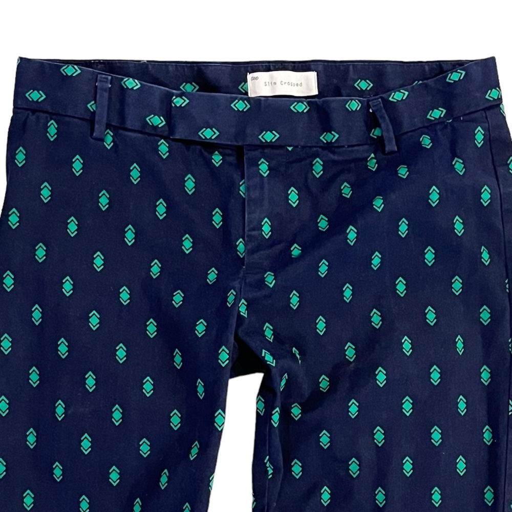 GAP • Diamond Print Slim Crop Chino Pants - 4